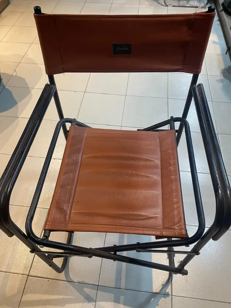 CAMP CHAIR