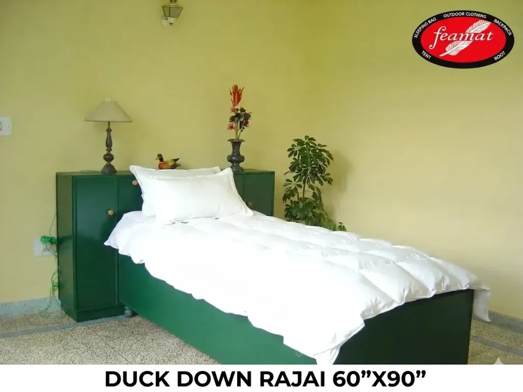 DUCK DOWN RAJAI
60"X90"